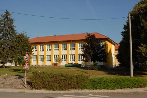 Obec Bohuslavice - základní škola